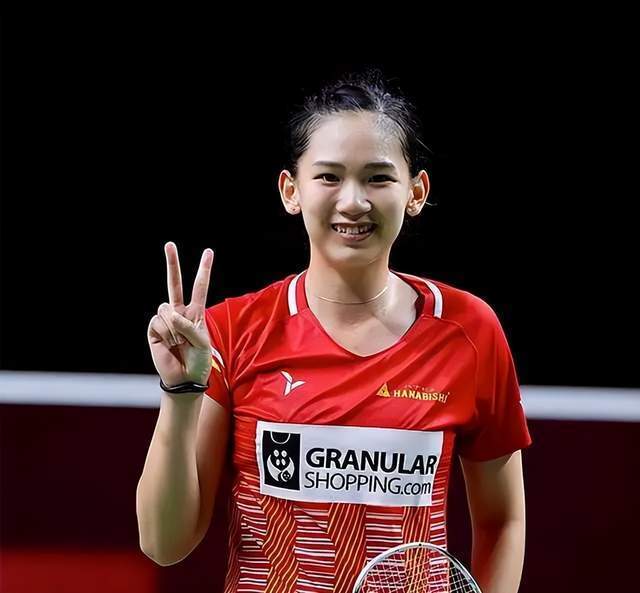 场的表现同 场的表现同