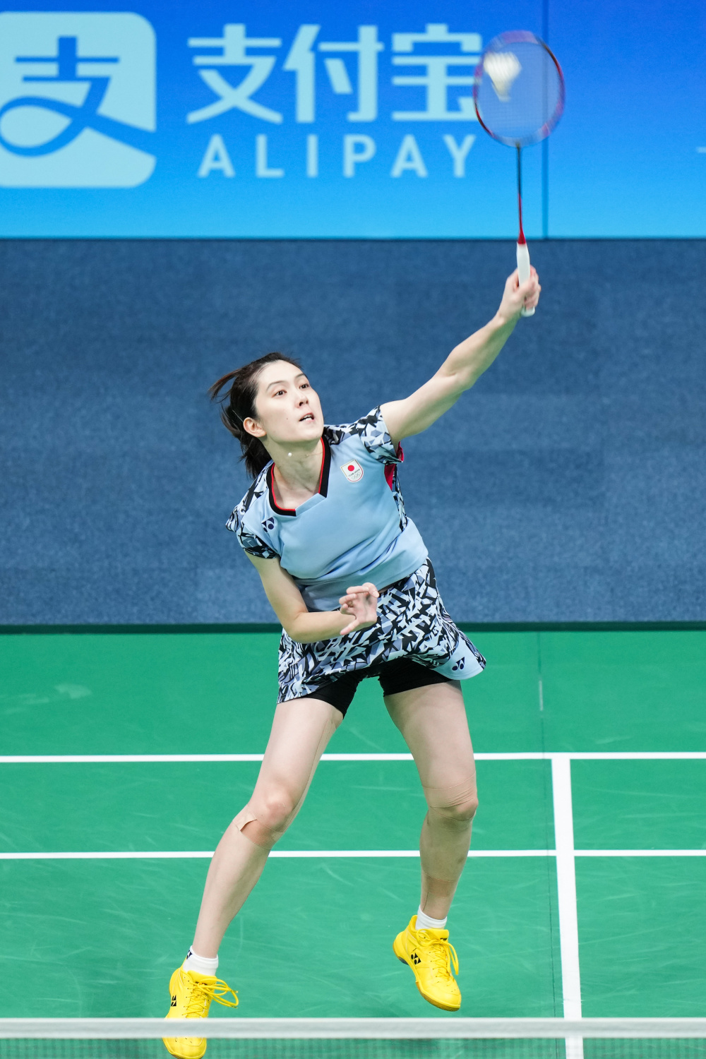 尤其是在进 尤其是在进