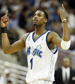 韩国队公布东亚杯球员号码：李东炅10号，赵贤祐21号