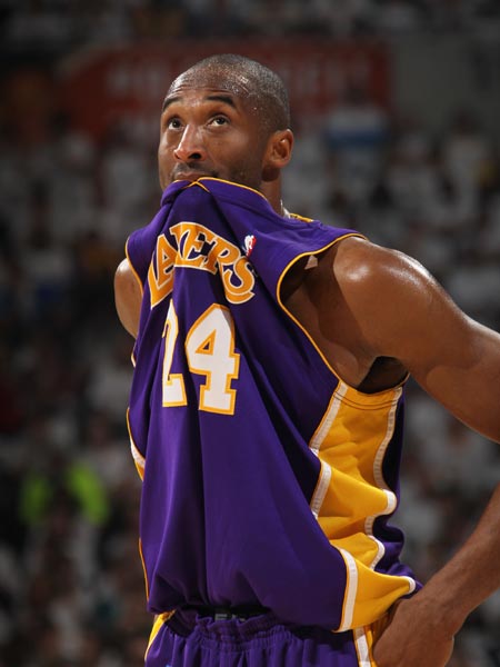 也突显出巴 也突显出巴