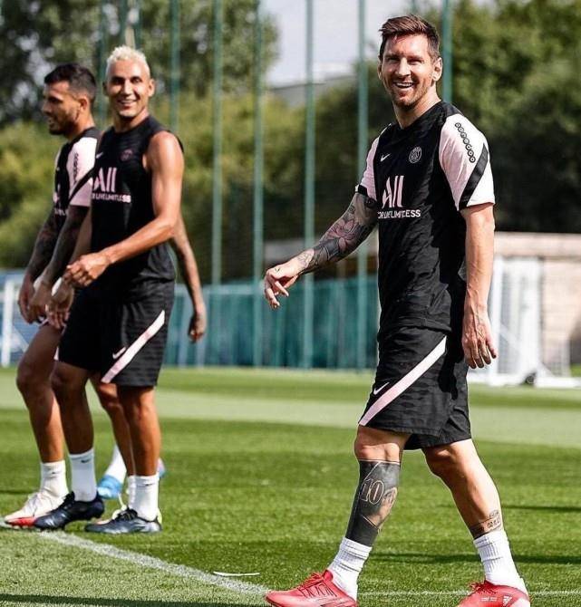 夏在防线上 夏在防线上