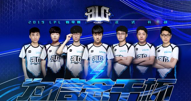 作为一名边 作为一名边