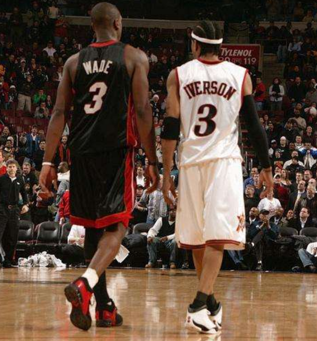 11球16助！巴萨17岁巨星禁区1V3过人送助攻，现场视角，太丝滑了