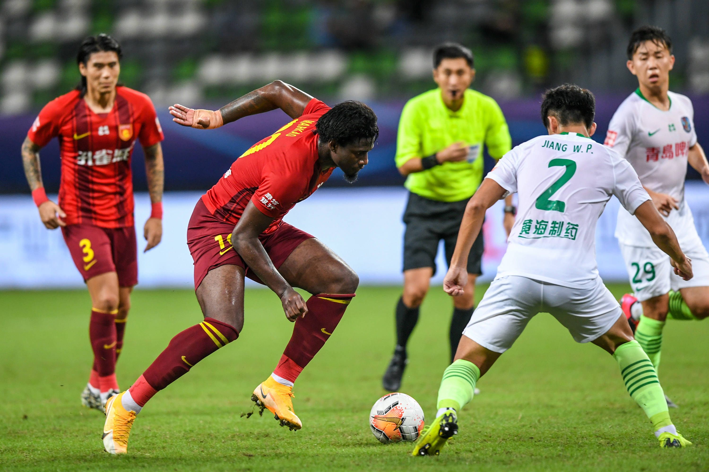 更换新牌 更换新牌